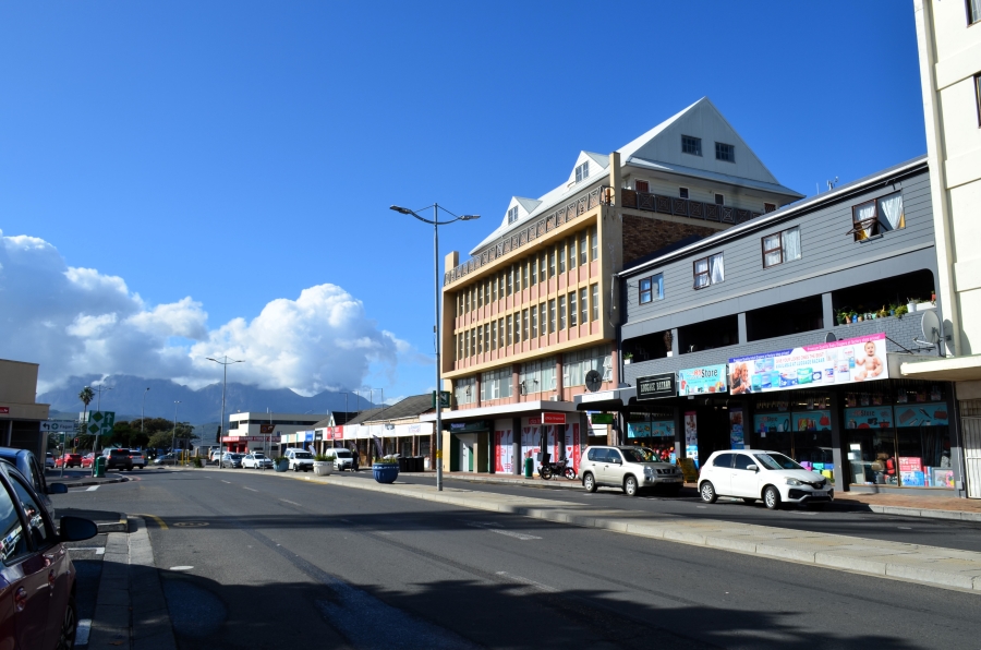 To Let commercial Property for Rent in Strand Central Western Cape